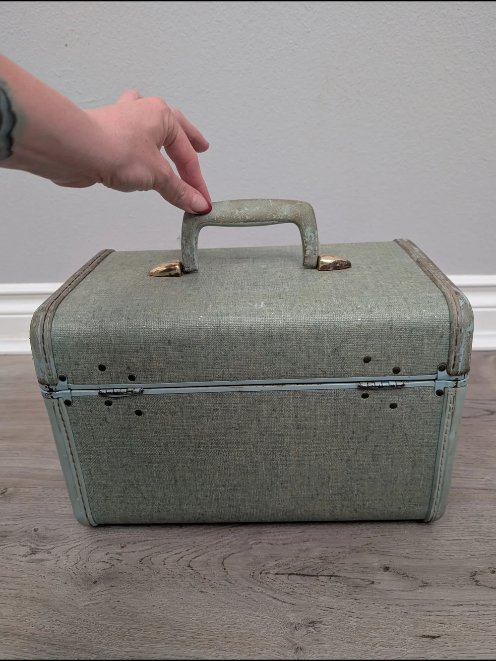 Samsonite Light Green Vintage Train Case Cosmetic Storage